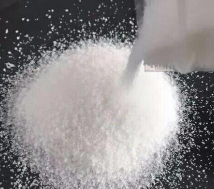 �ض���ʲô������(n��i)�r(sh��)�����x���;۱�ϩ������Һ�����ܜض�Ӱ��^С��