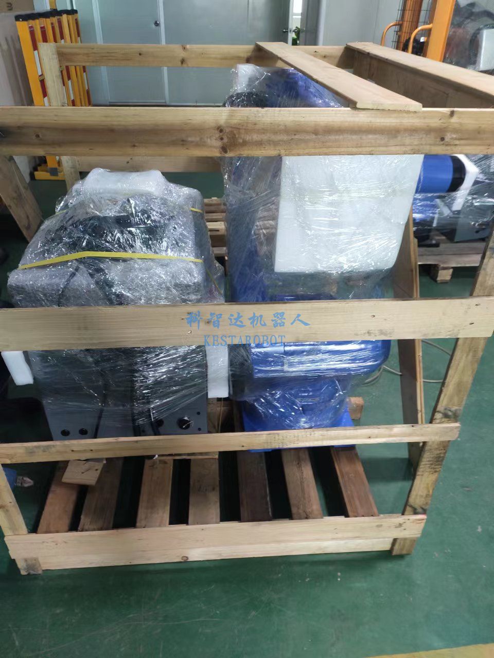 四軸六軸機器人出貨(圖13) 四軸六軸機器人出貨(圖13)